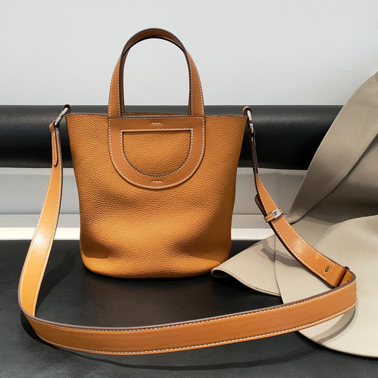 VLOVELAW 2025 popular New Fashion Commuter Shoulder Handbag First Layer Cowhide Bucket Bag Women's Genuine Leather Pig Nose Vegetable Basket Bag