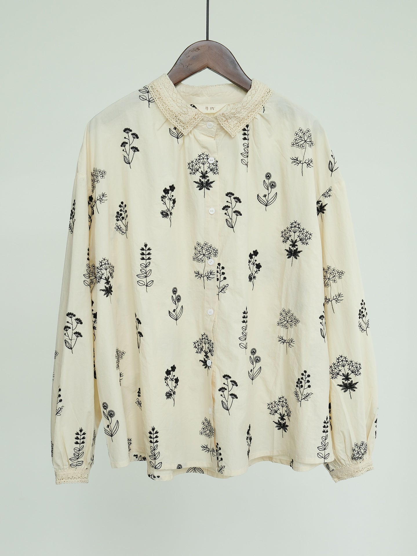 Autumn  Embroidered Combed Cotton Shirt, Pastoral Life Wenqing Versatile Loose Long Sleeve Top S22307