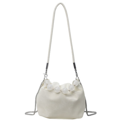 VLOVELAW 2025 Korean version of niche portable pearl fashion commuter messenger bag women's popular new trendy versatile high-end bucket bag