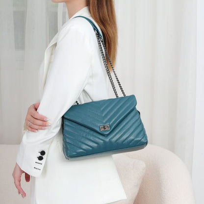 VLOVELAW 2025 Flip lock bag popular new trendy women's shoulder messenger bag simple and fashionable leather rhombus chain bag