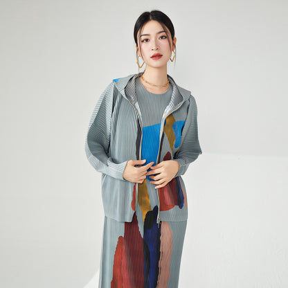 2025 Pleated jacket sweater women's autumn and winter new loose texture printed loose temperament casual cardigan hooded top