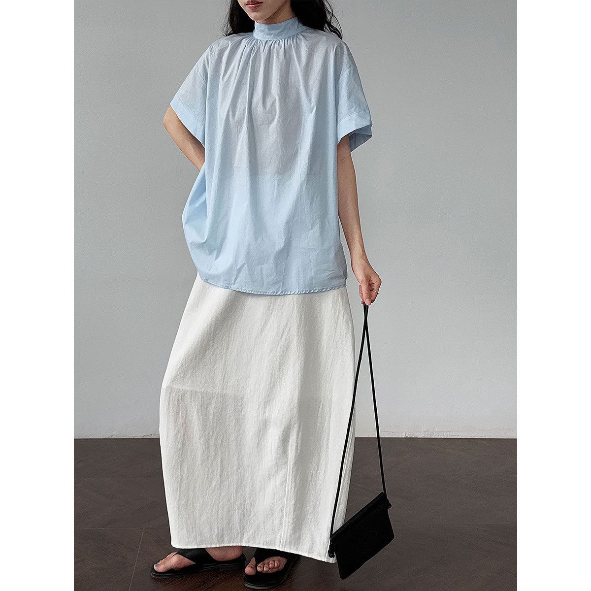 Luxi Korean design sense niche back hollow shirt women's summer new light and thin stand-up collar short-sleeved shirt 3606