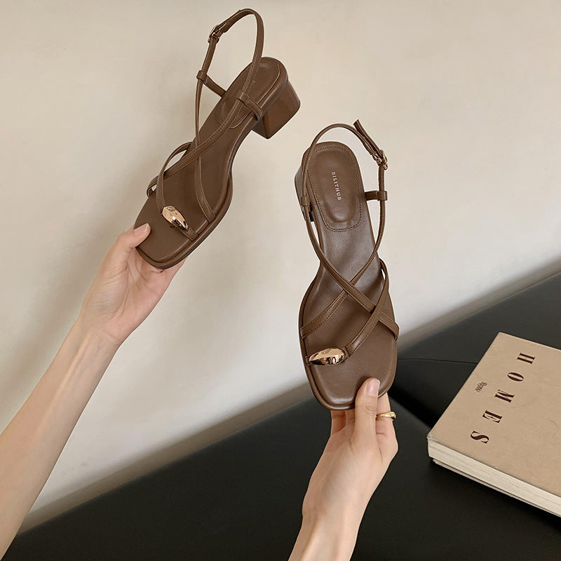 VLOVELAW  Women's Chunky Heel Temperament Fairy Style Thin Strap Sandals  New Summer Internet Celebrity Buckle Flip Toe Roman Shoes