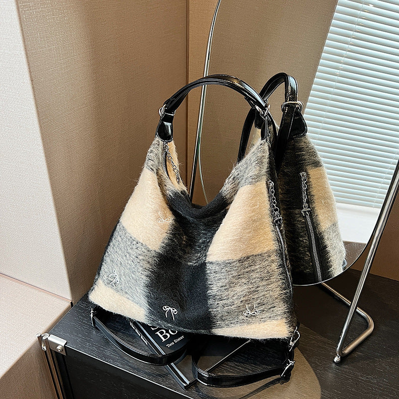 VLOVELAW 2025 Contrasting color woolen backpack Korean version ins trendy fashion casual tote bag popular niche high-end shoulder women's bag