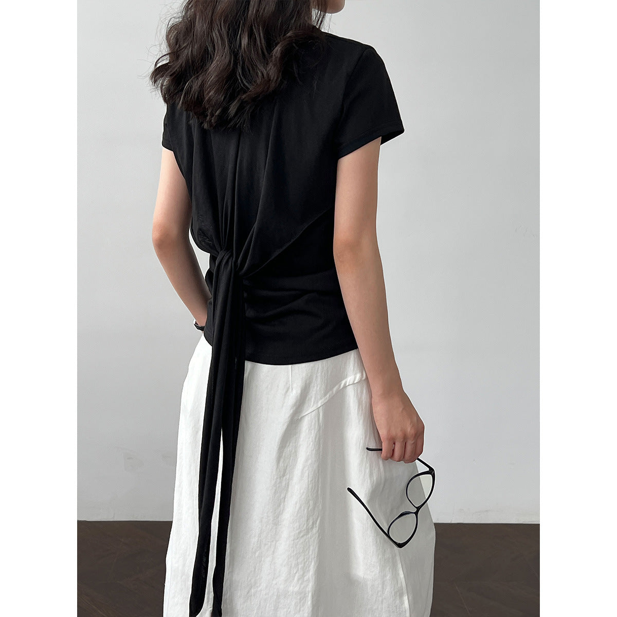 Luxi Korean version strap waist T-shirt women's summer new casual round neck versatile short-sleeved front shoulder top 2695