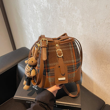 VLOVELAW 2025 This year's popular plaid bag women's popular new trend fashion niche design casual shoulder crossbody bucket bag