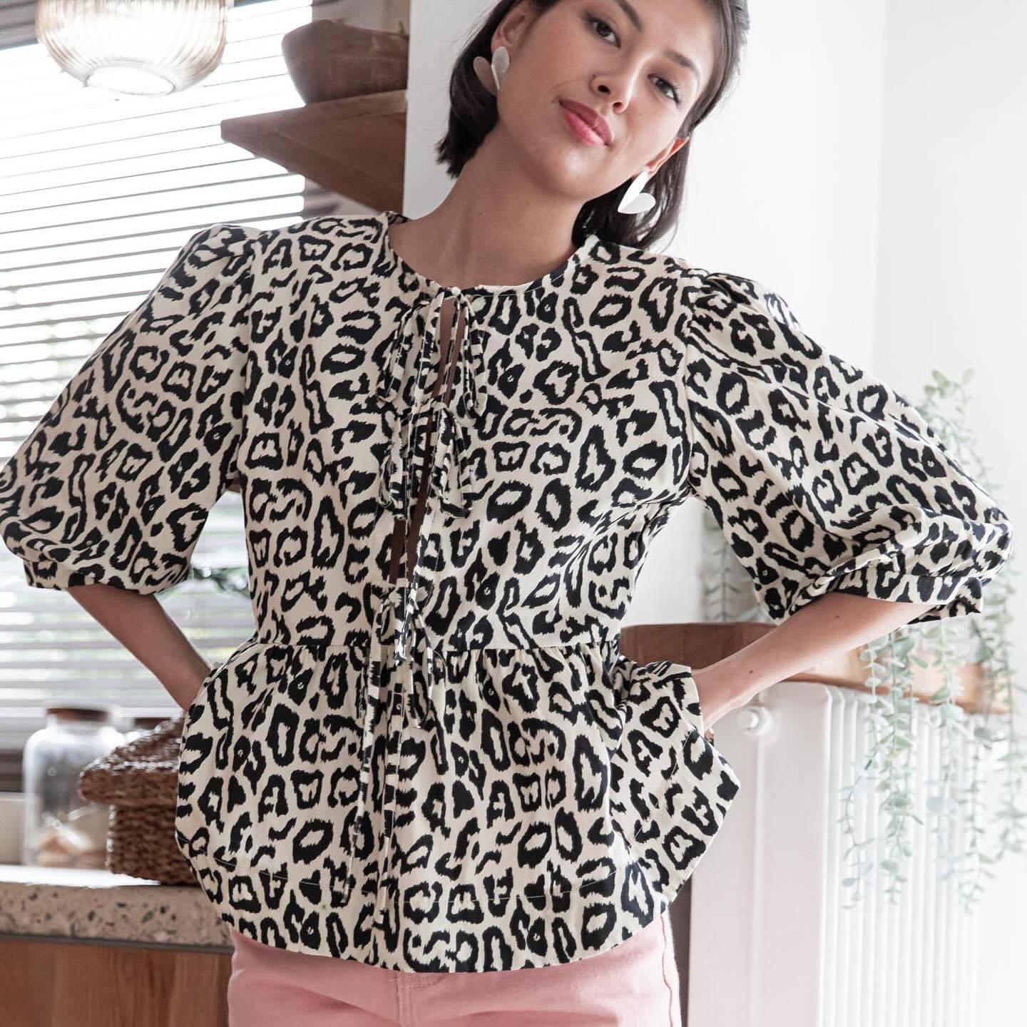 VLOVELAW Cross-Border Spring/Summer New Women's Tops Fashion Striped Stitching Shirt Top Women's European and American Style