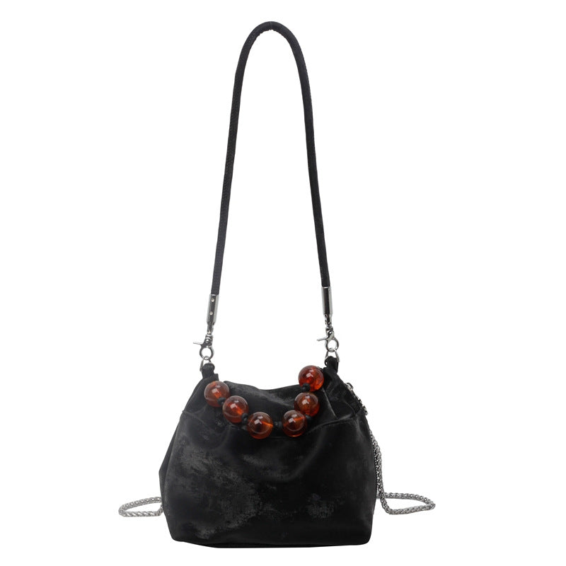 VLOVELAW 2025 Korean version of niche portable pearl fashion commuter messenger bag women's popular new trendy versatile high-end bucket bag