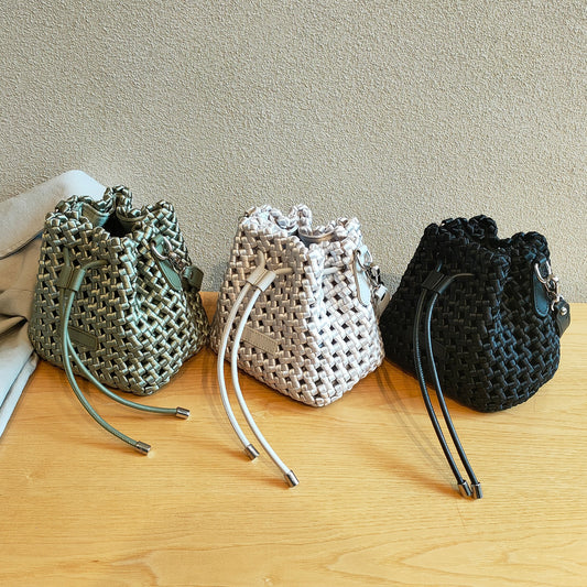 VLOVELAW 2025 Popular trade popular summer new woven bucket bag  fashion shoulder bag personalized trend bucket bag women
