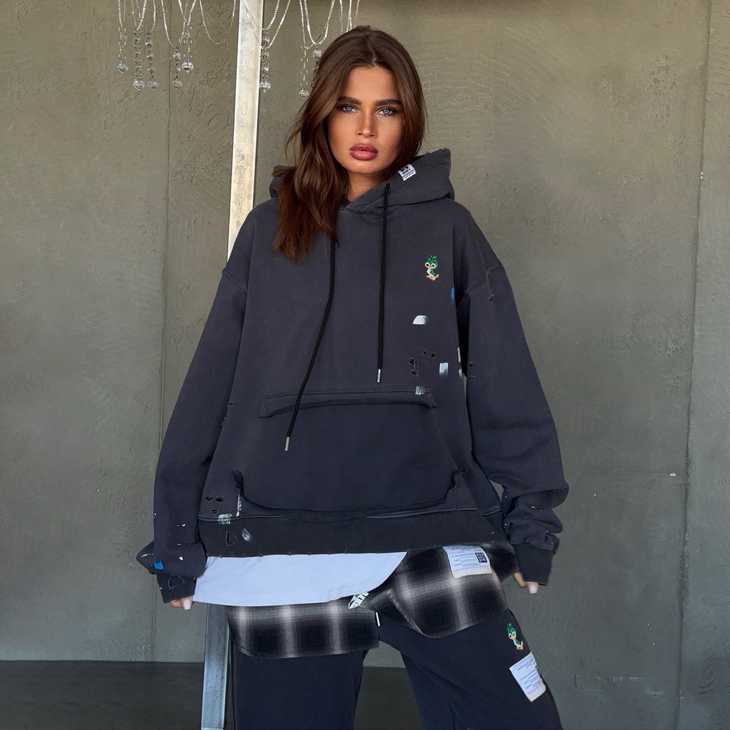 trendy brand stacking sweater splicing shirt set women's high-end sense hole paint hooded set Popular trade