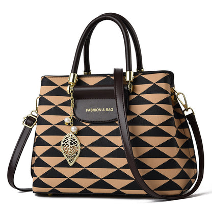 VLOVELAW 2025 Women's bag new popular large-capacity handbag versatile fashion shoulder messenger bag women's bag women's one hair