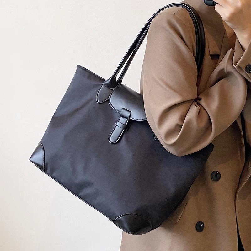 VLOVELAW Wholesale Large Capacity Bag for Women  New Fashion Nylon Canvas Reticule Mummy Commuter Shoulder Tote Bag