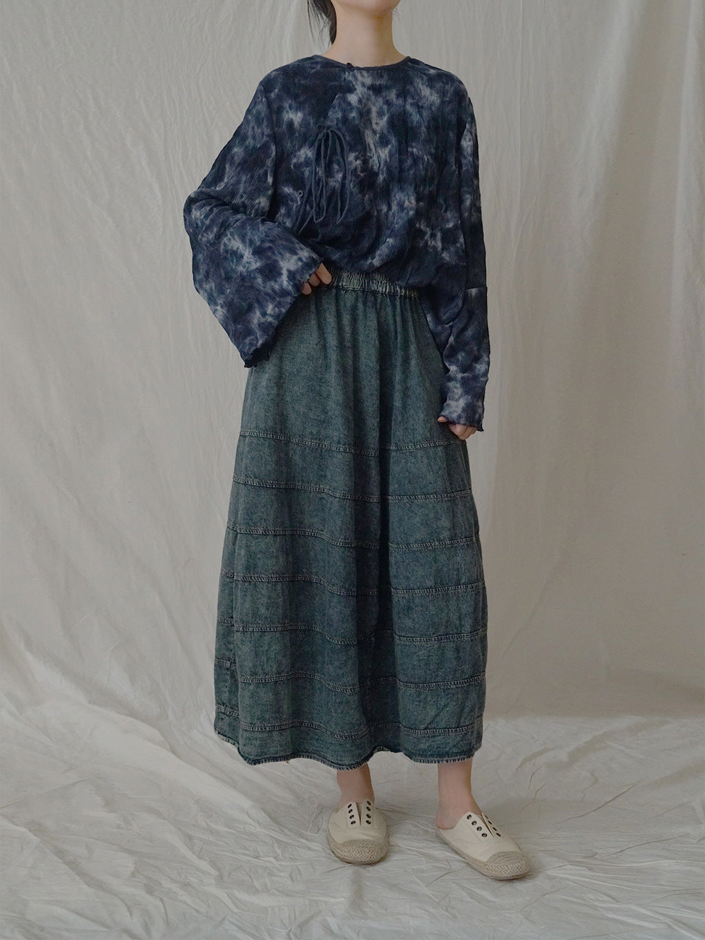 Guochao new Chinese diagonal placket wide-sleeved wrinkled cloth shirt, early autumn retro tie-dye loose top S22283