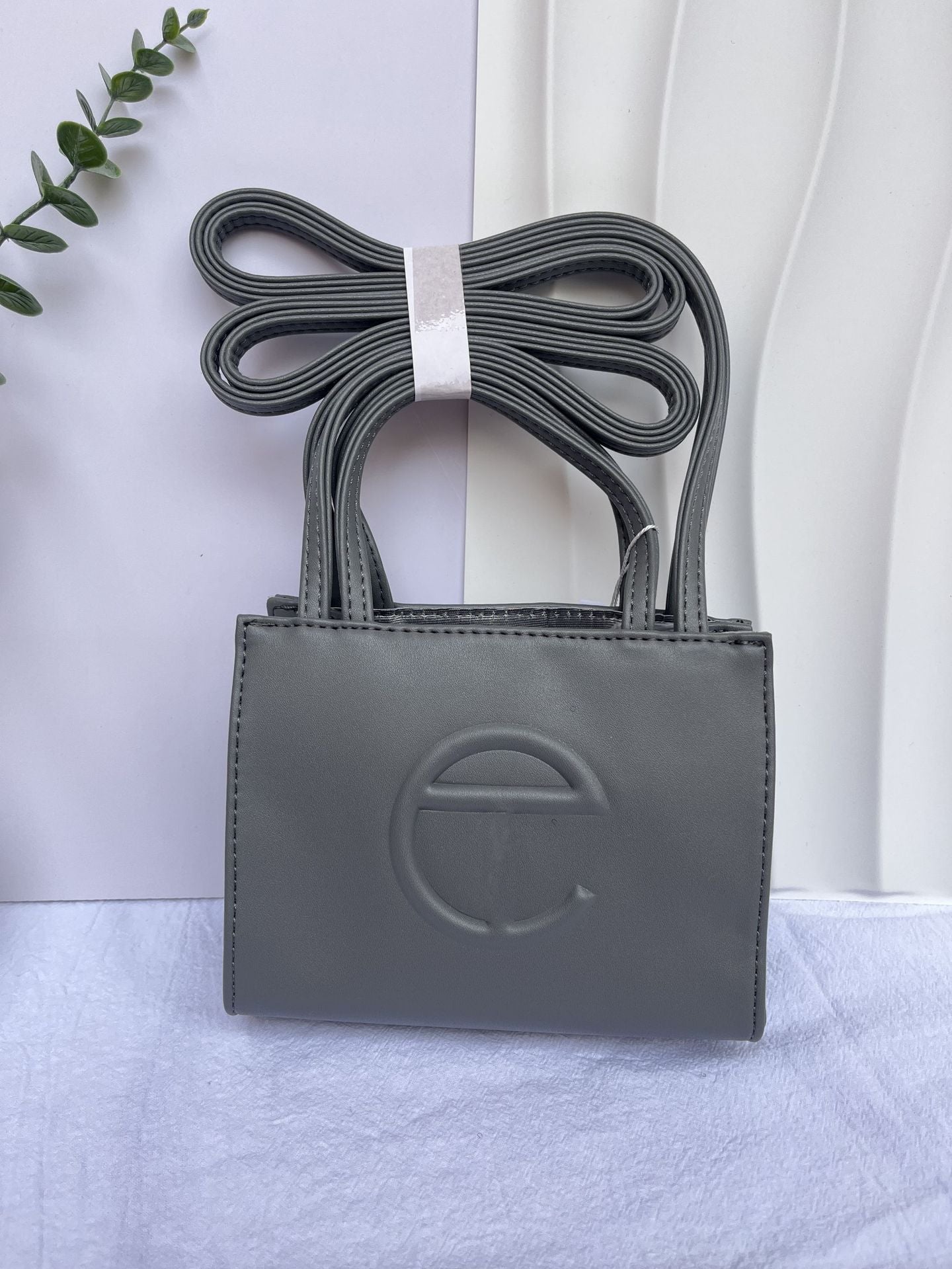 vlovelaw Onnuk Same Tote Bag Us Tel Special-Interest Design Crossbody Shoulder Bag Camera Computer Bag Women's Cross-Body Bag
