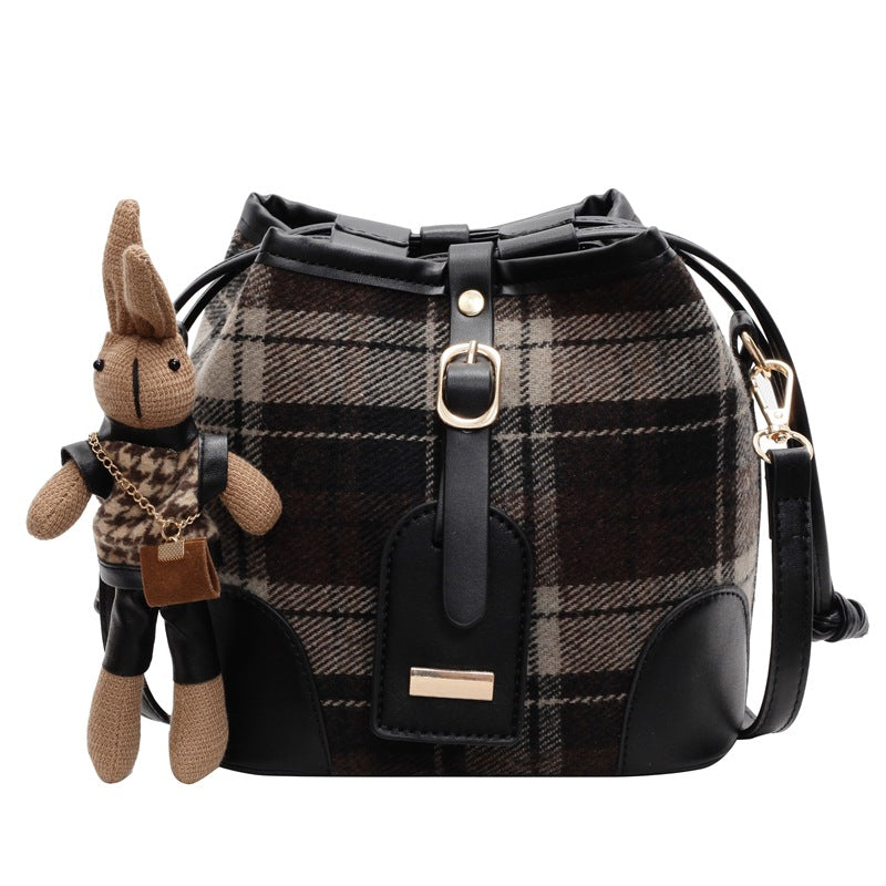 VLOVELAW 2025 This year's popular plaid bag women's popular new trend fashion niche design casual shoulder crossbody bucket bag