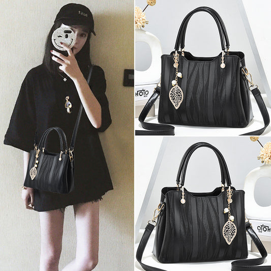 VLOVELAW 2025 Factory popular new bag mother model women's handbag large capacity fashion shoulder bag women's bag one piece hair