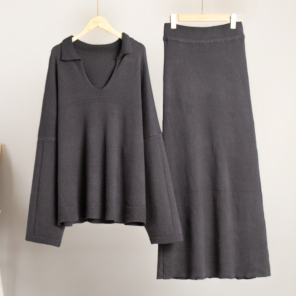 KKBOXLY Cross-border knitted set Europe, America New winter new fashion simple style V-neck knitted sweater skirt set