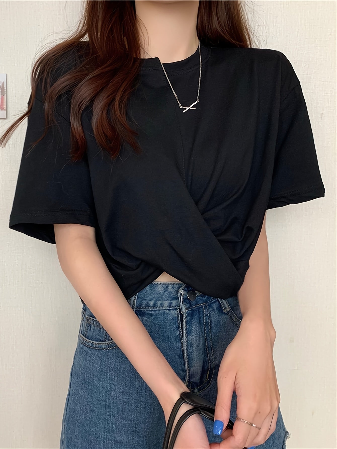 Twist Front Crew Neck Crop T-Shirt, Casual Solid Short Sleeve T-Shirt For Spring & Summer, Women's Clothing