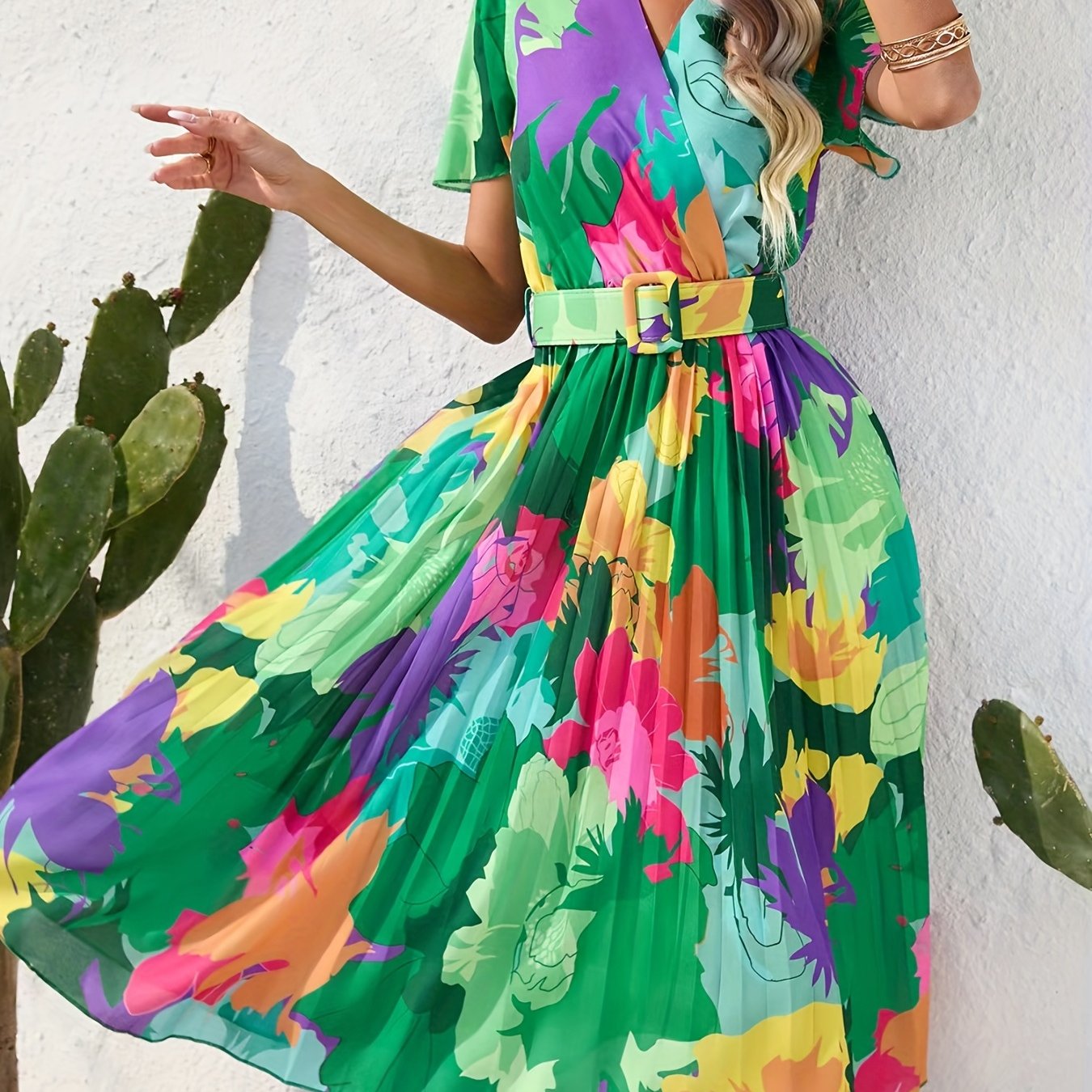 vlovelaw  Floral Print Pleat Dress With Belt, Boho Surplice Neck Short Sleeve Dress For Spring & Summer, Women's Clothing