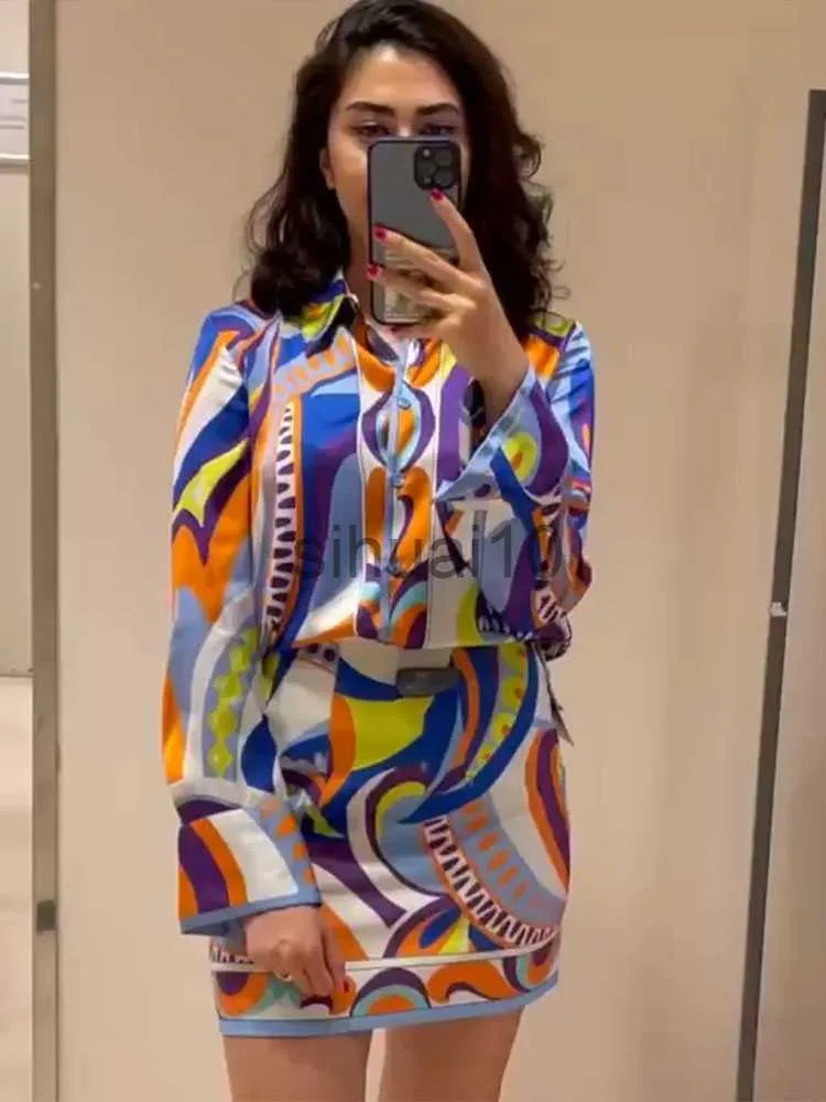 Women's Blouses Shirts ZATRHMBM  Printed Woman Shirts Vintage Long Sleeve Top Button Turn-down Collar Oversized Shirt Elegant Chic Ladies Blouse J230621