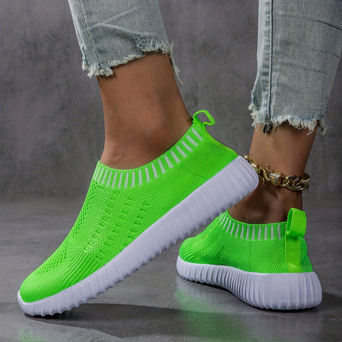 vlovelaw  Women's Breathable Knit Sneakers, Casual Lace Up Outdoor Shoes, Lightweight Mesh Low Top Shoes